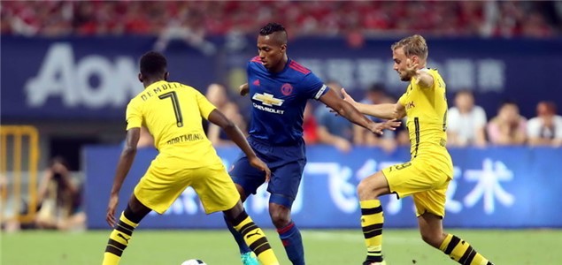 误以为该球 误以为该球